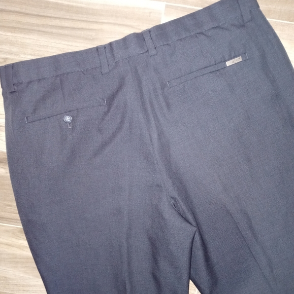 Greg Norman | 5 Iron Mens Golf Pants Size 36x30 - Picture 8 of 8